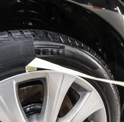 logo PREPARAT DO CZYSZCZENIA I PIELĘGNACJI OPON "MOJE AUTO" 19-585